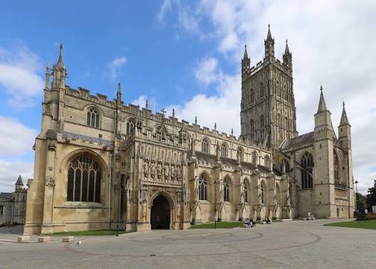 Cathedral stonework